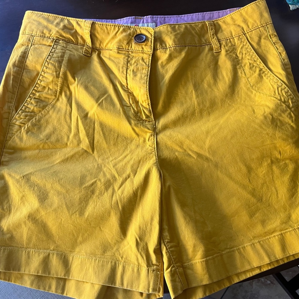 NWT Boden Yellow Chino Shorts Size 8